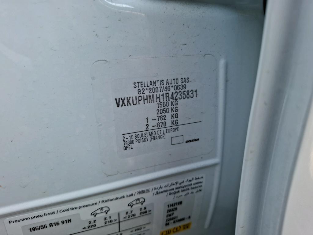 Opel Corsa 1.2 75 ch BVM5  2024