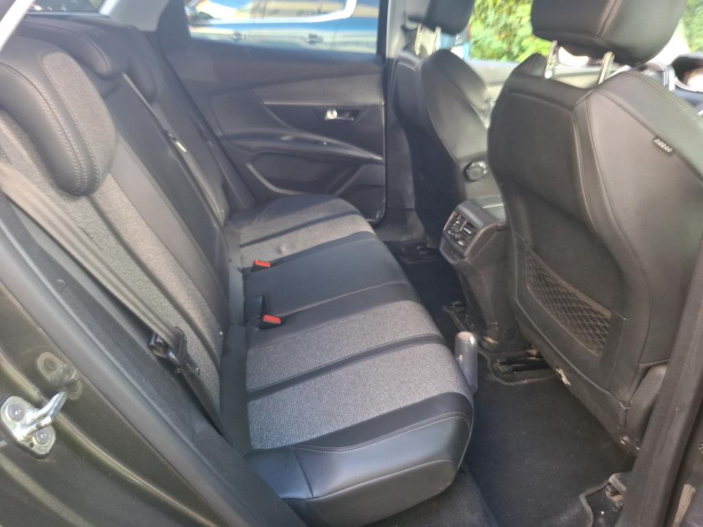 Peugeot 3008 BlueHDi 130ch S&S EAT8 Allure Business 2019