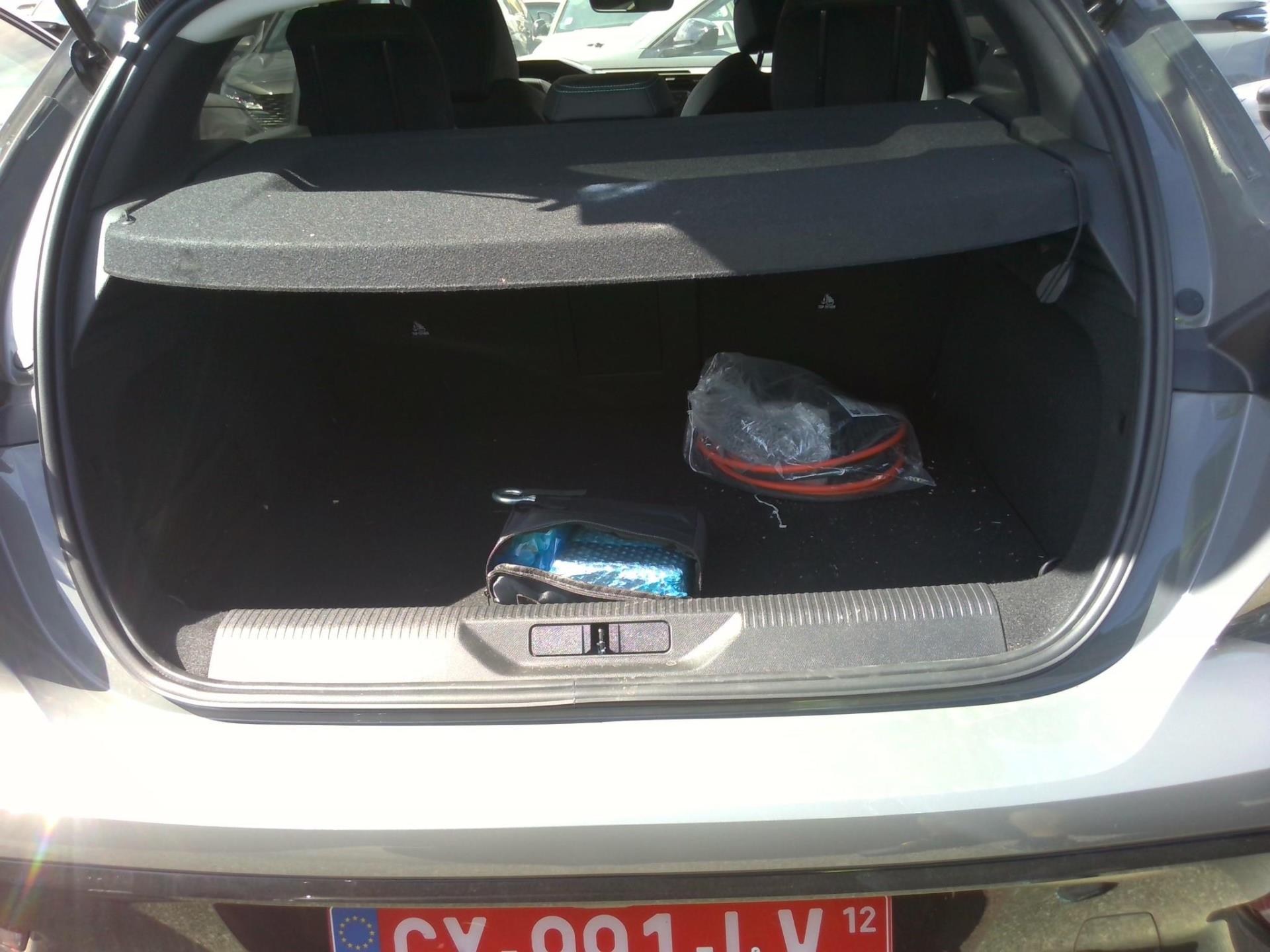 Peugeot 308 PHEV 180 e-EAT8 Allure 2024