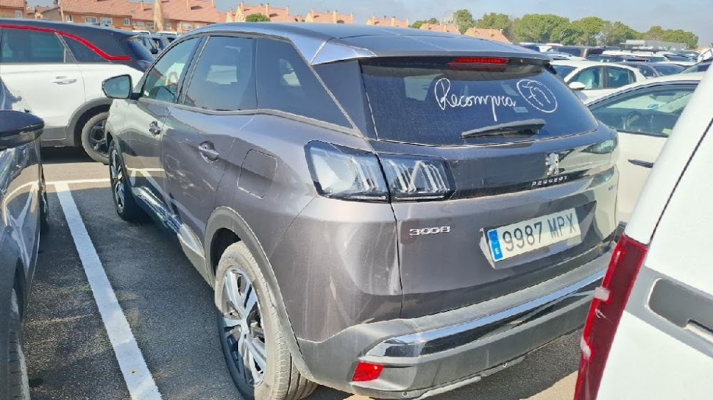 Foto Peugeot 3008 Plug-in Hybrid 9