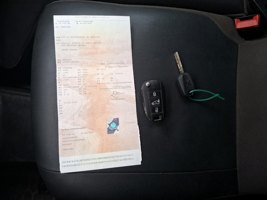 Peugeot PARTNER FOURGON STANDARD 650 KG BLUEHDI 100 S&S BVM5 PREMIUM 2021