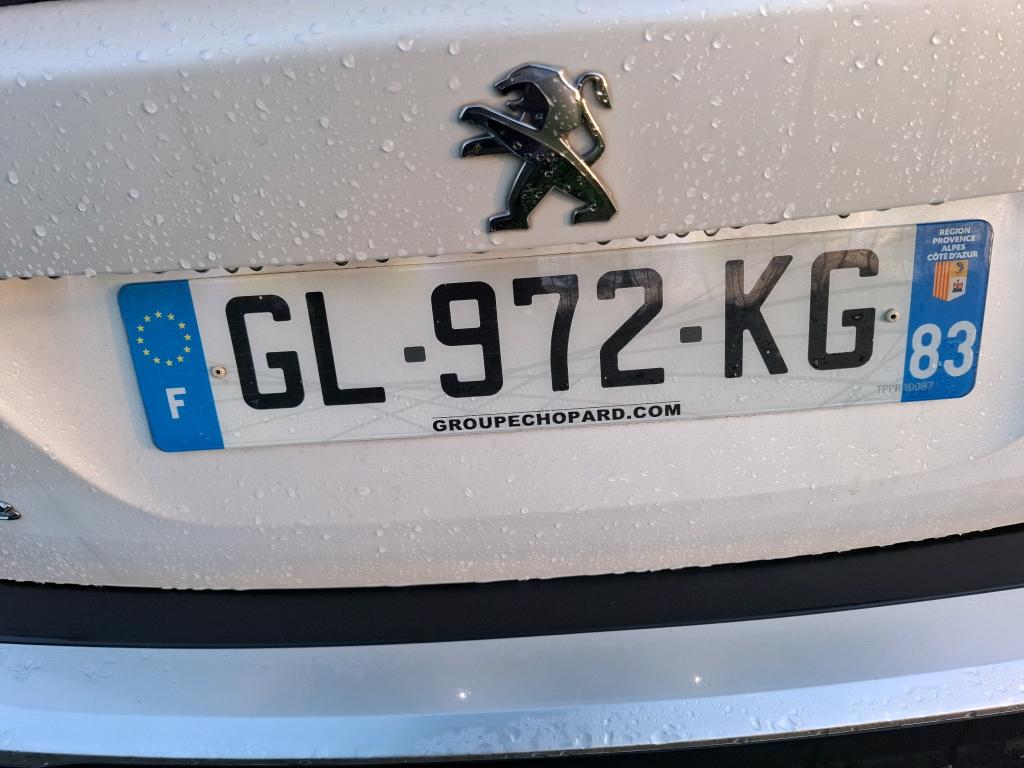 Peugeot 2008 PureTech 130 S&S BVM6 Active Pack 2022