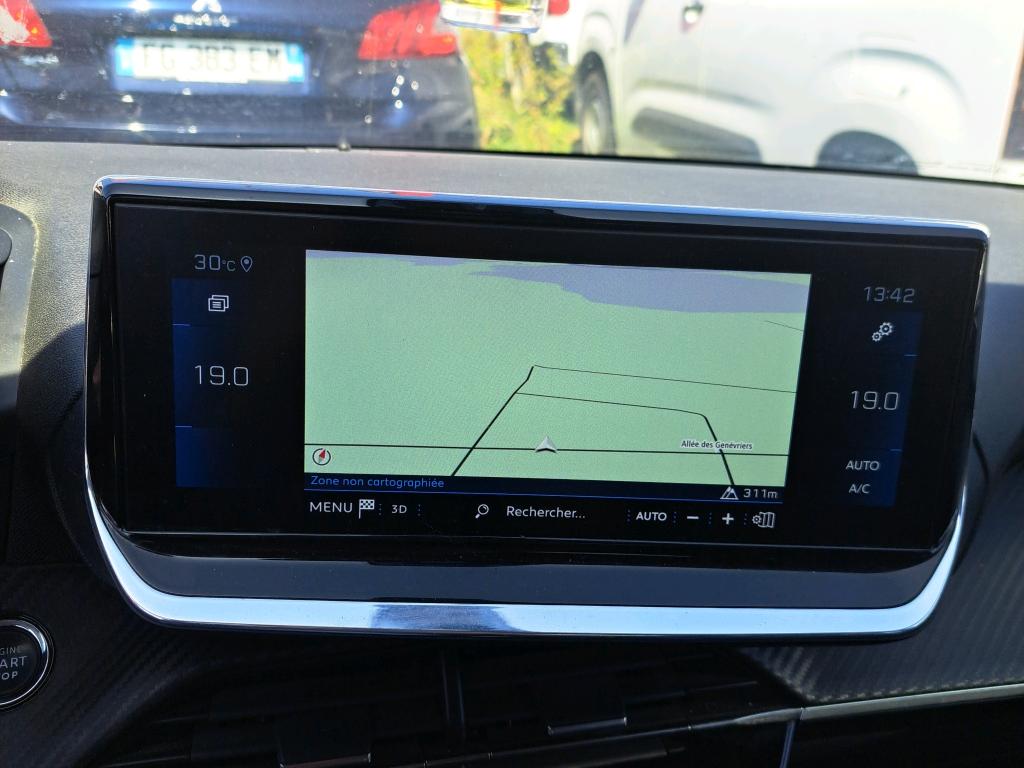 Peugeot 208 BlueHDi 100 S&S BVM6 Allure Business 2021