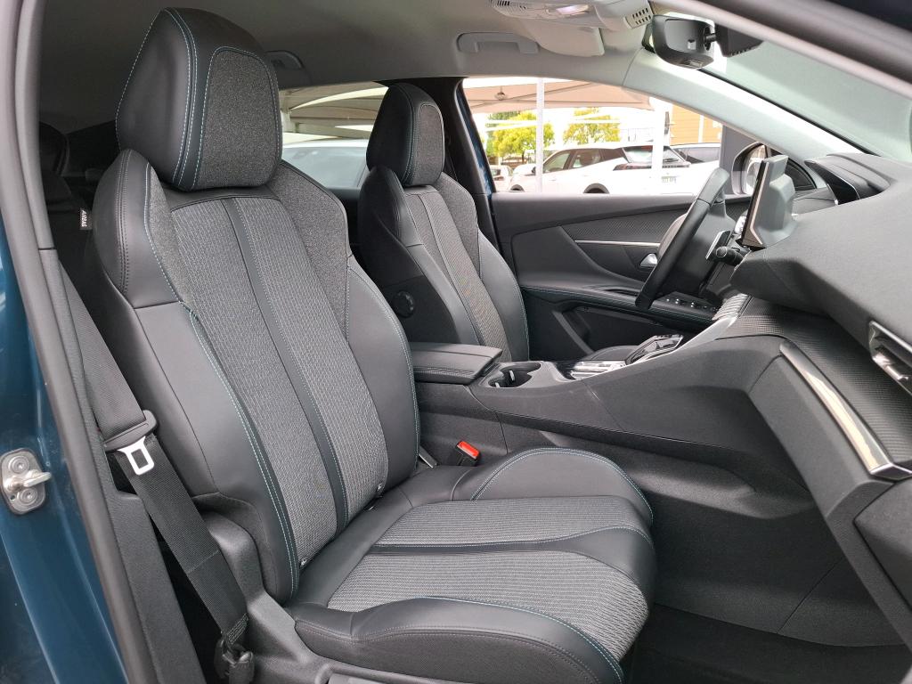 Peugeot 3008 Hybrid 225 e-EAT8 Allure 2021