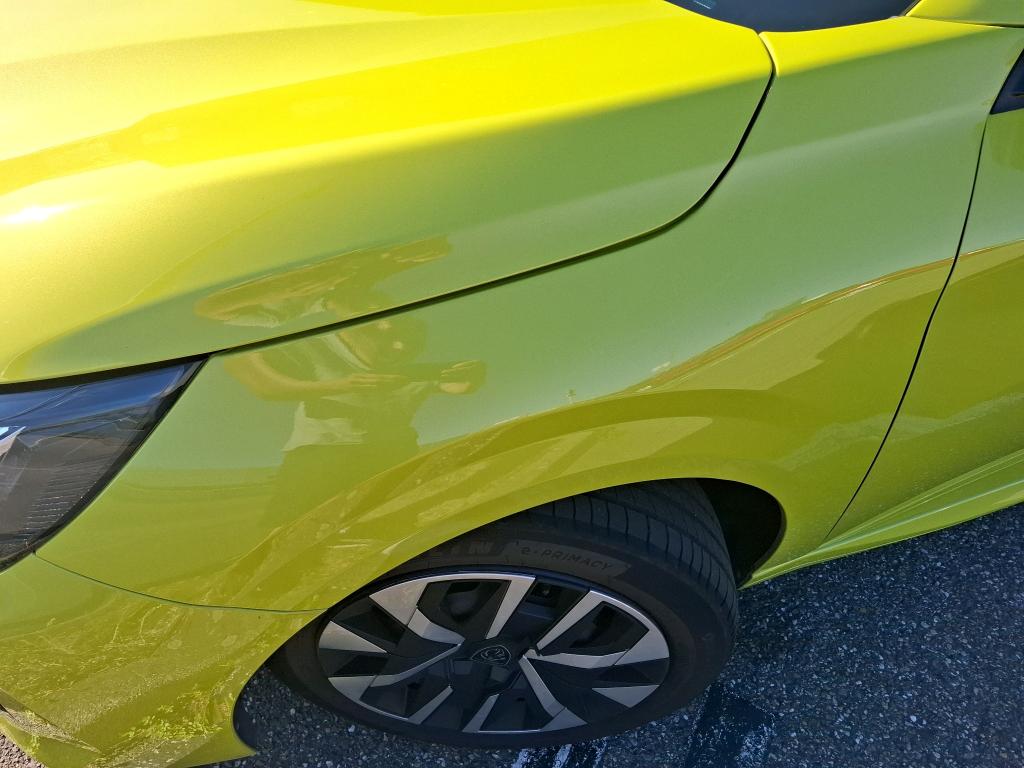 Peugeot 208 Hybrid 110 ch e-DCS6 Style 2025