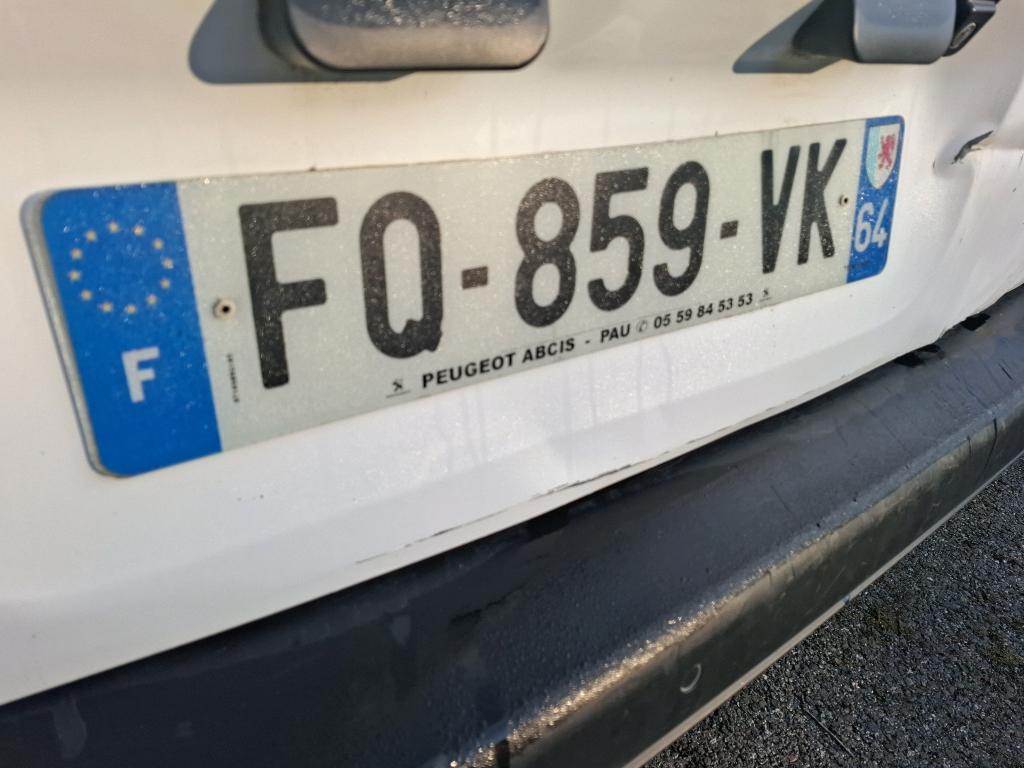 Peugeot PARTNER FOURGON STANDARD 650 KG BLUEHDI 100 S&S BVM5 PREMIUM 2020