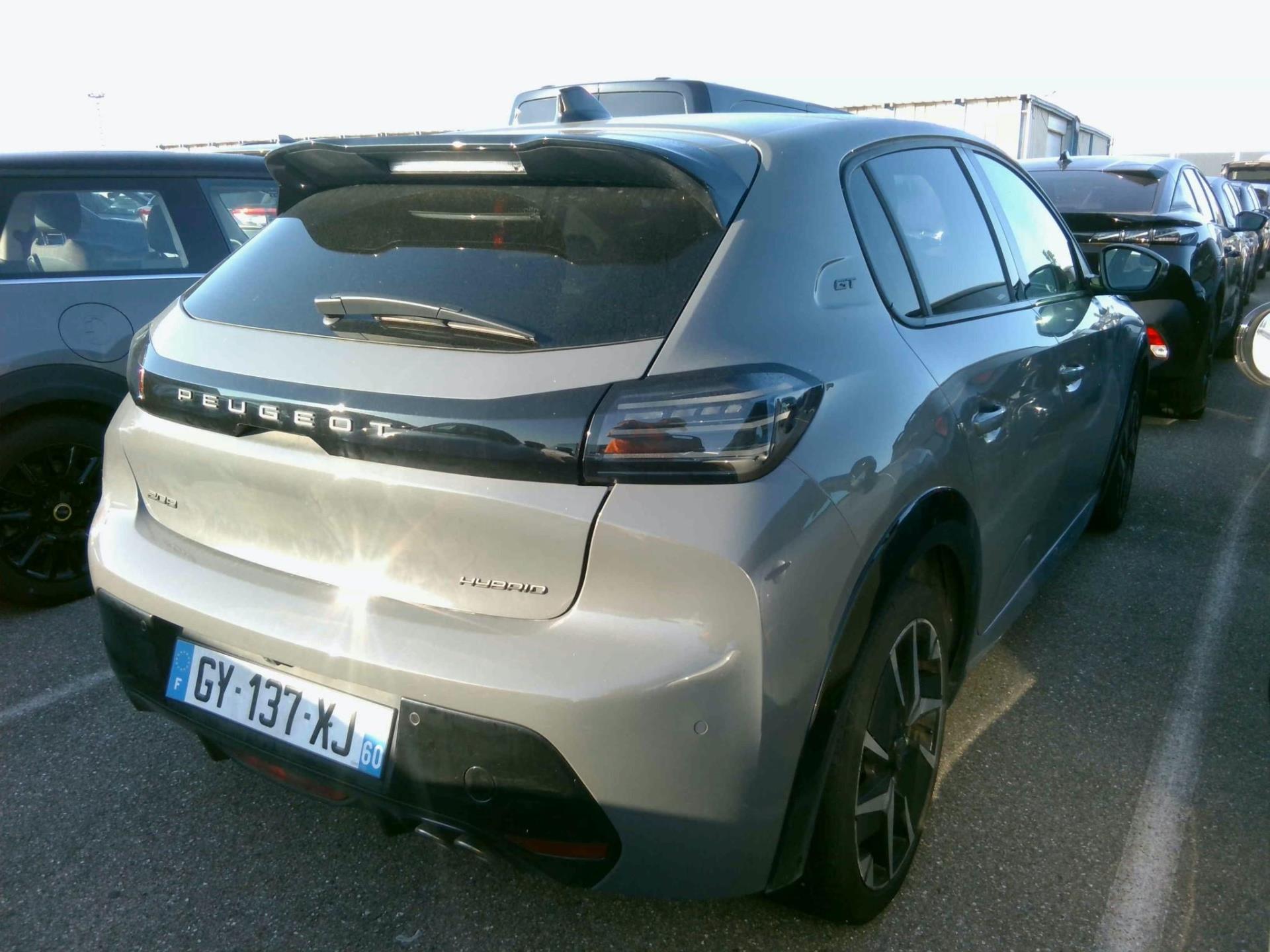 Peugeot 208 Hybrid 136 e-DCS6 GT 2024