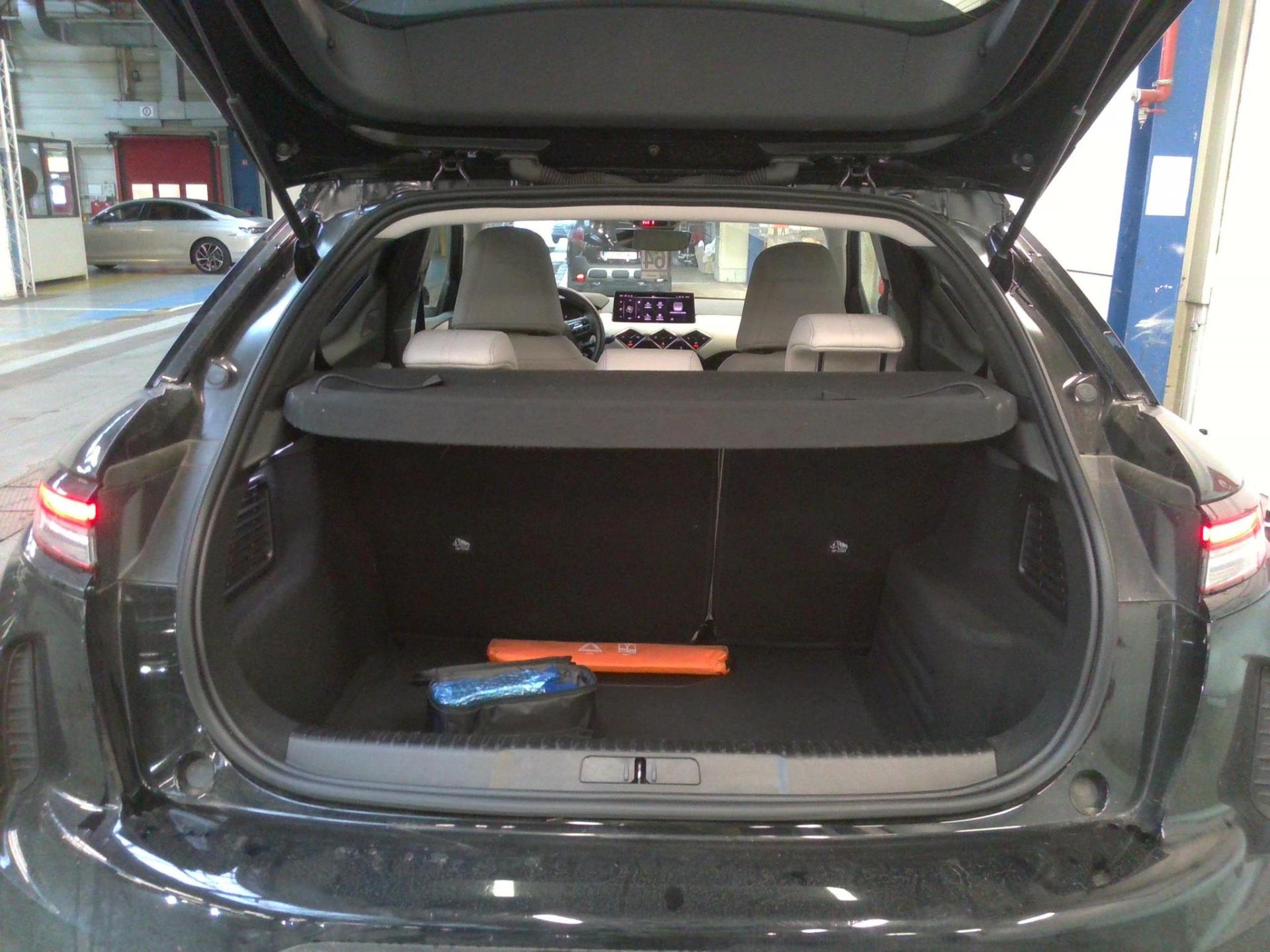 DS DS 3 PureTech 130 EAT8 Esprit de Voyage 2024