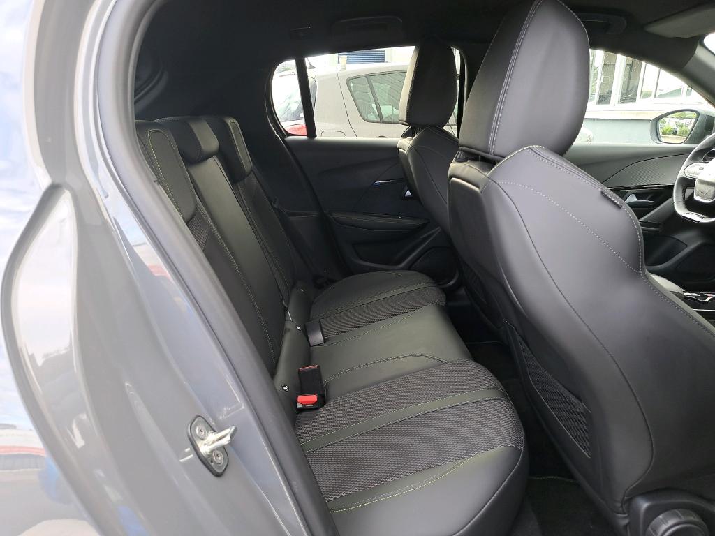 Peugeot 208 Hybrid 145 ch e-DCS6 GT 2025