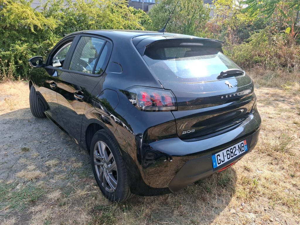 Peugeot 208 BlueHDi 100 S&S BVM6 Active Pack 2022