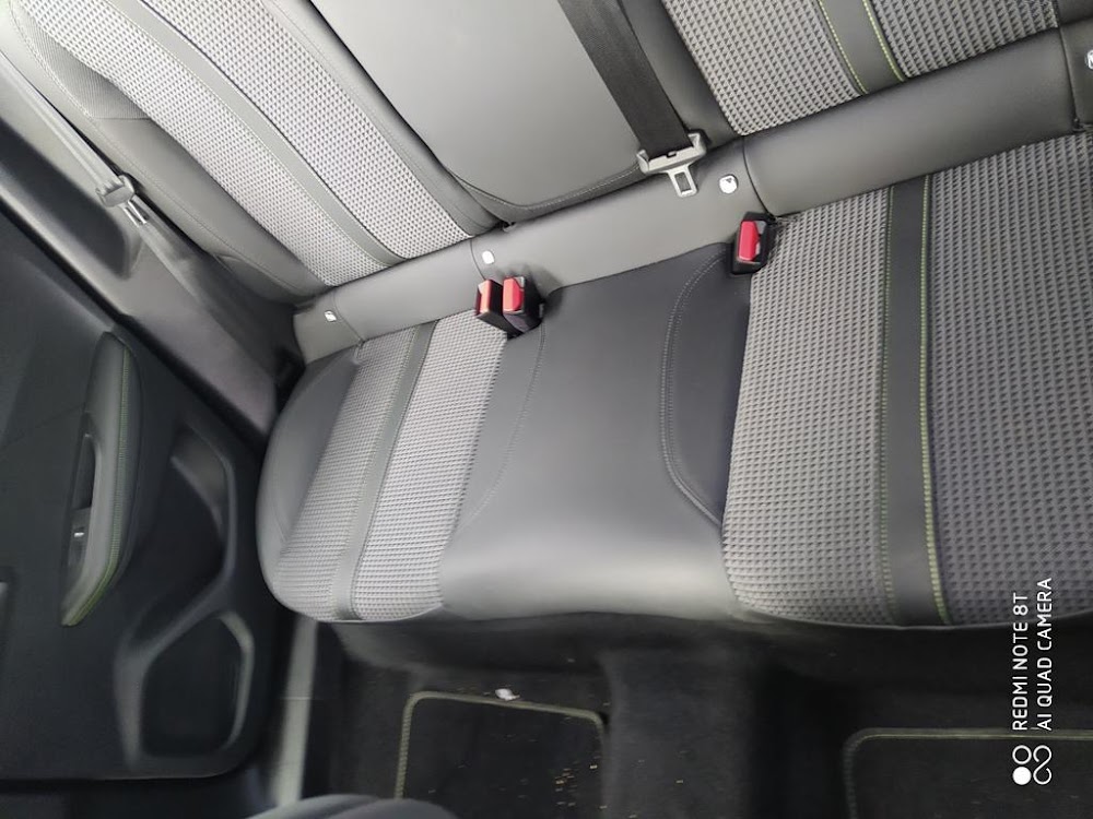 Foto Peugeot 2008 12