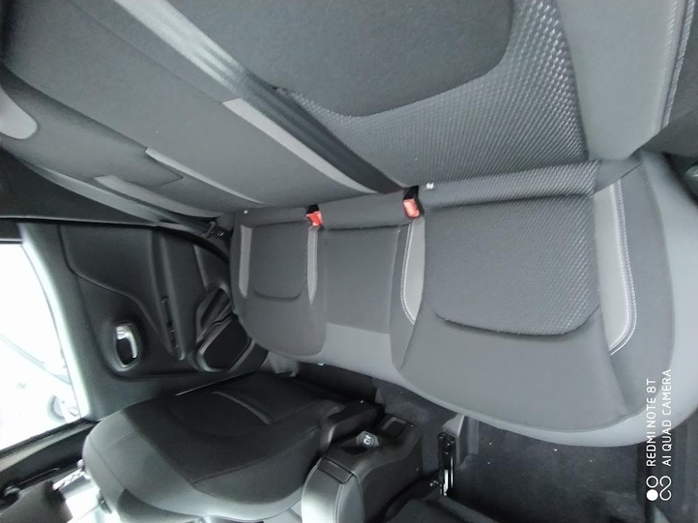 Foto Jeep Renegade 11