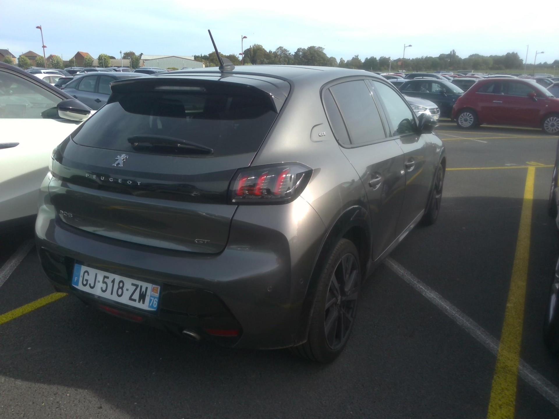 Peugeot 208 BlueHDi 100 S&S BVM6 GT Pack 2022