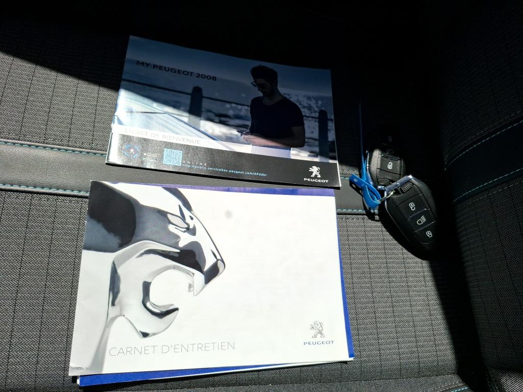 Peugeot 2008 PureTech 130 S&S EAT8 Allure Pack 2021