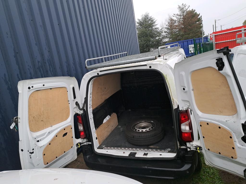 Peugeot PARTNER FOURGON STANDARD 650 KG BLUEHDI 100 S&S BVM5 PREMIUM 2019