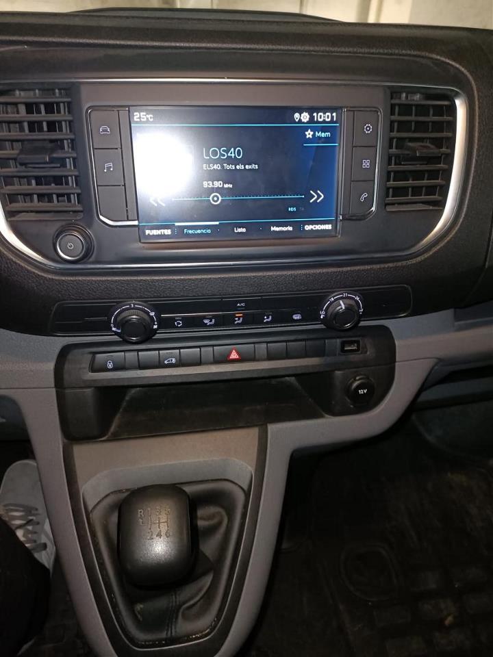 Foto Peugeot Expert 8