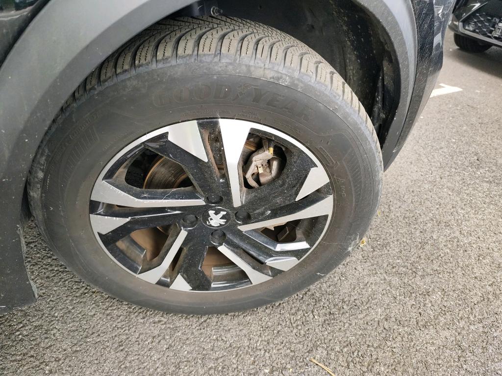 Peugeot 2008 BlueHDi 130 S&S EAT8 GT 2023