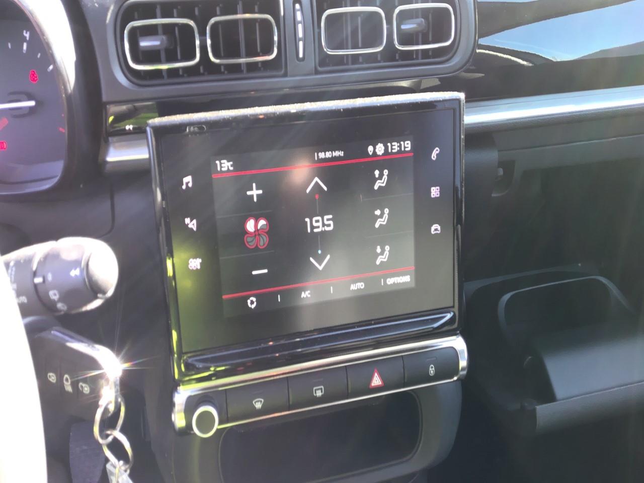 Foto Citroën C3 Origin 9