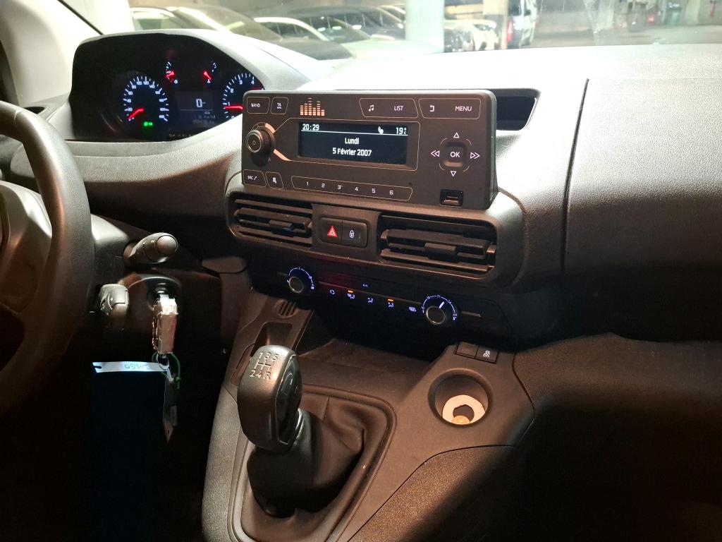 Peugeot PARTNER FOURGON STANDARD 650 KG BLUEHDI 75 BVM5 PREMIUM 2019