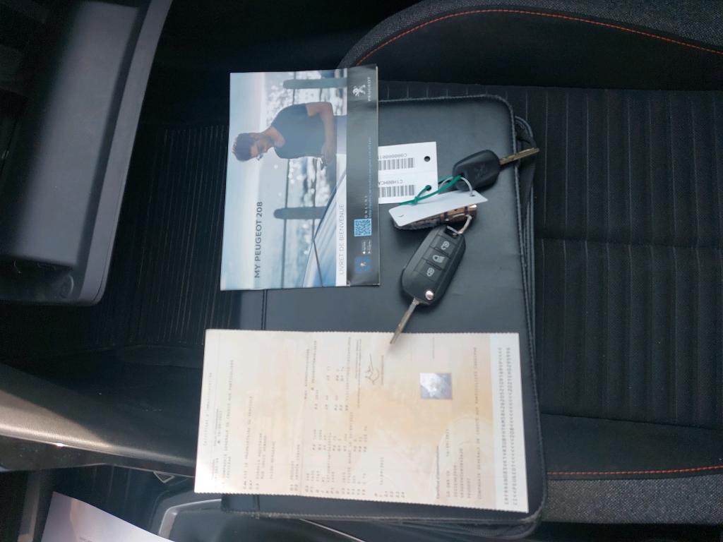 Peugeot 208 BlueHDi 100 S&S BVM6 Active 2021