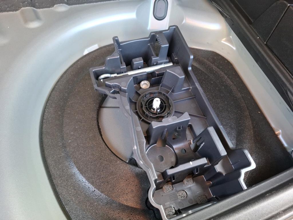 DS DS7 Crossback BlueHDi 130 EAT8 Rivoli 2021