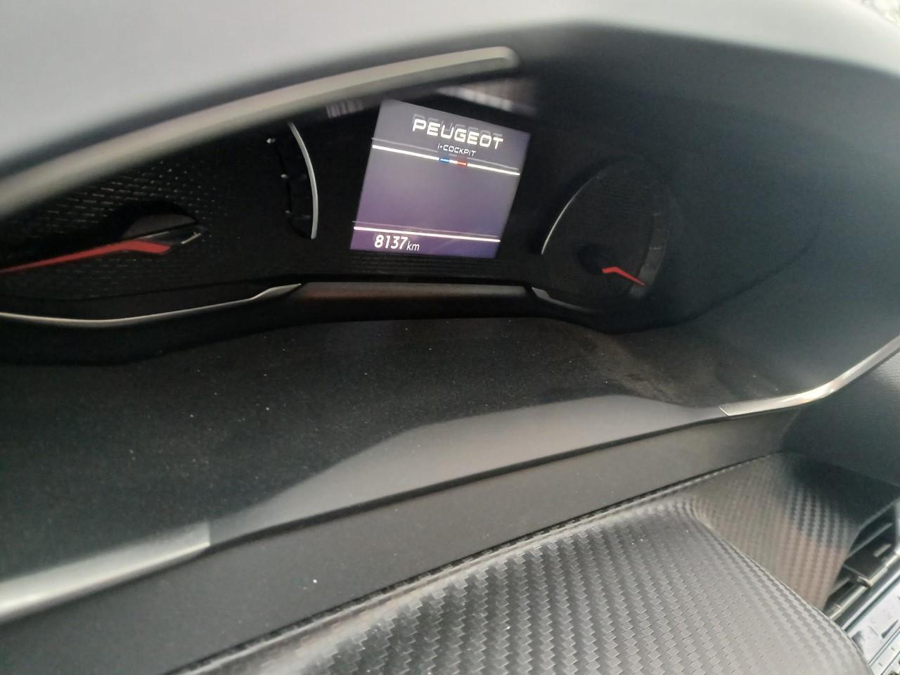 Foto Peugeot 208 5