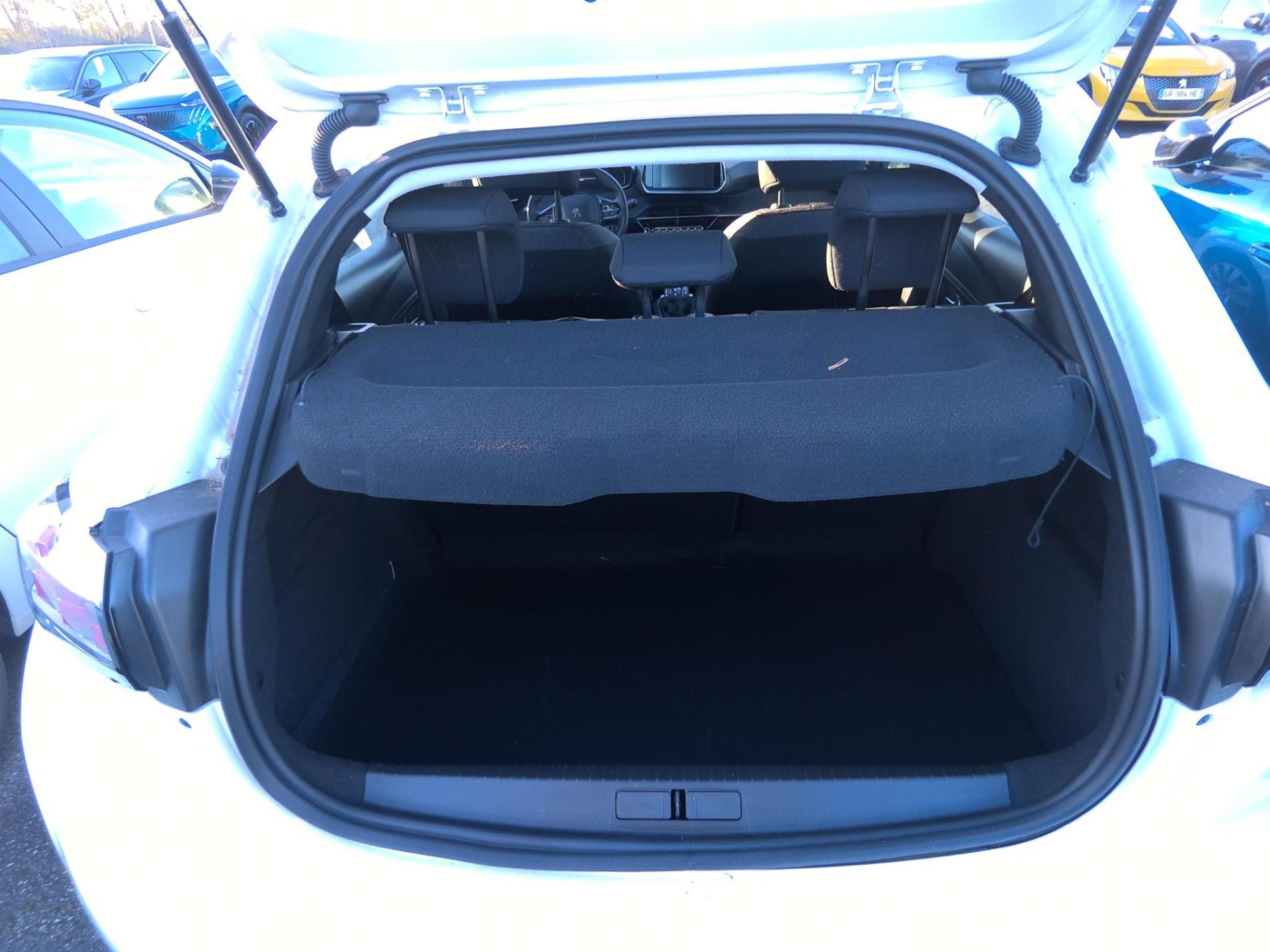 Peugeot 208 PureTech 100 S&S BVM6 Active Pack 2023