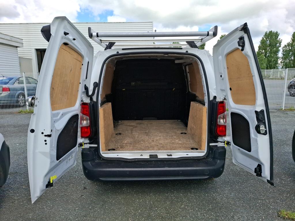 Peugeot PARTNER FOURGON STANDARD 650 KG BLUEHDI 100 S&S BVM5 ASPHALT 2021