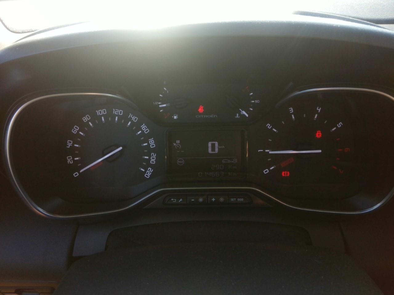 Foto Citroën C3 Aircross 4