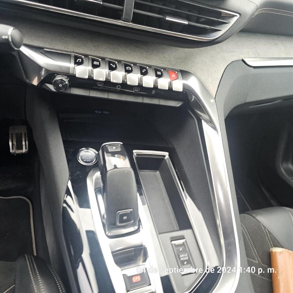 Foto Peugeot 5008 6