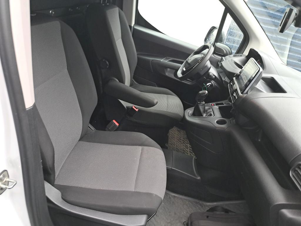 Peugeot PARTNER FOURGON STANDARD 650 KG BLUEHDI 100 S&S BVM5 ASPHALT 2020