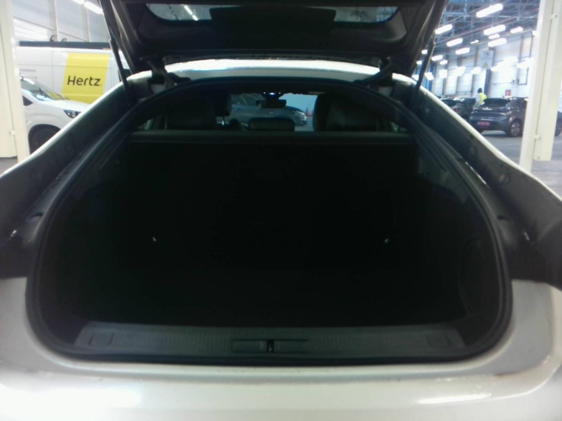 Peugeot 508 Hybrid 225 e-EAT8 GT 2022