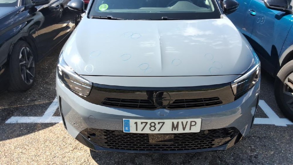Opel Corsa Corsa GS 1.2T XHL MT6 S/S 100 CV (74kW)