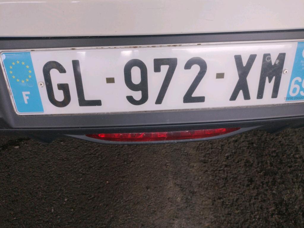 Peugeot 208 BLUEHDI 100 S&S BVM6 ACTIVE BUSINESS R 2023