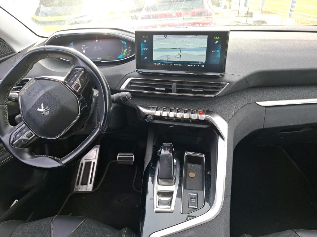 Peugeot 3008 Hybrid 225 e-EAT8 Roadtrip 2022