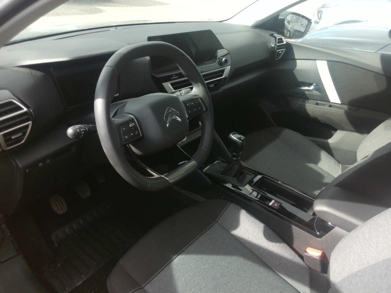 Foto Citroën C4 X 6