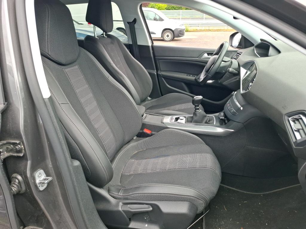 Peugeot 308 BlueHDi 130ch S&S BVM6 Allure Business 2021