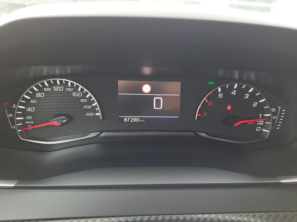 Peugeot 208 BlueHDi 100 S&S BVM6 Active Pack 2022