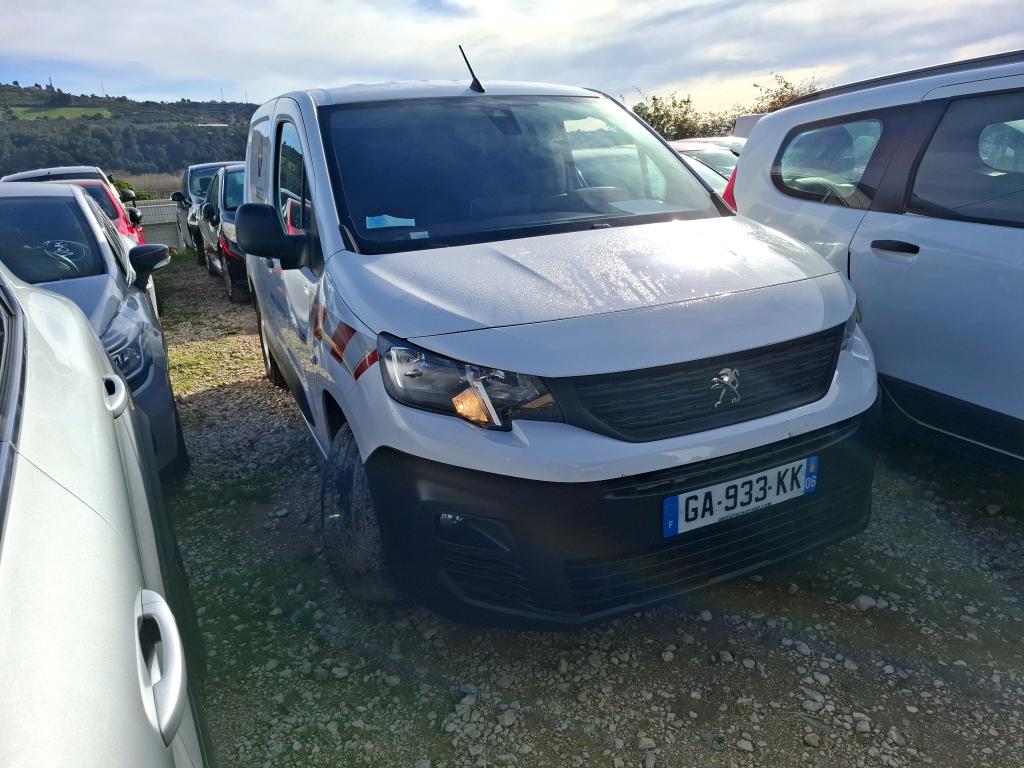 Peugeot PARTNER FOURGON STANDARD 650 KG BLUEHDI 130 S&S EAT8 ASPHALT 2021