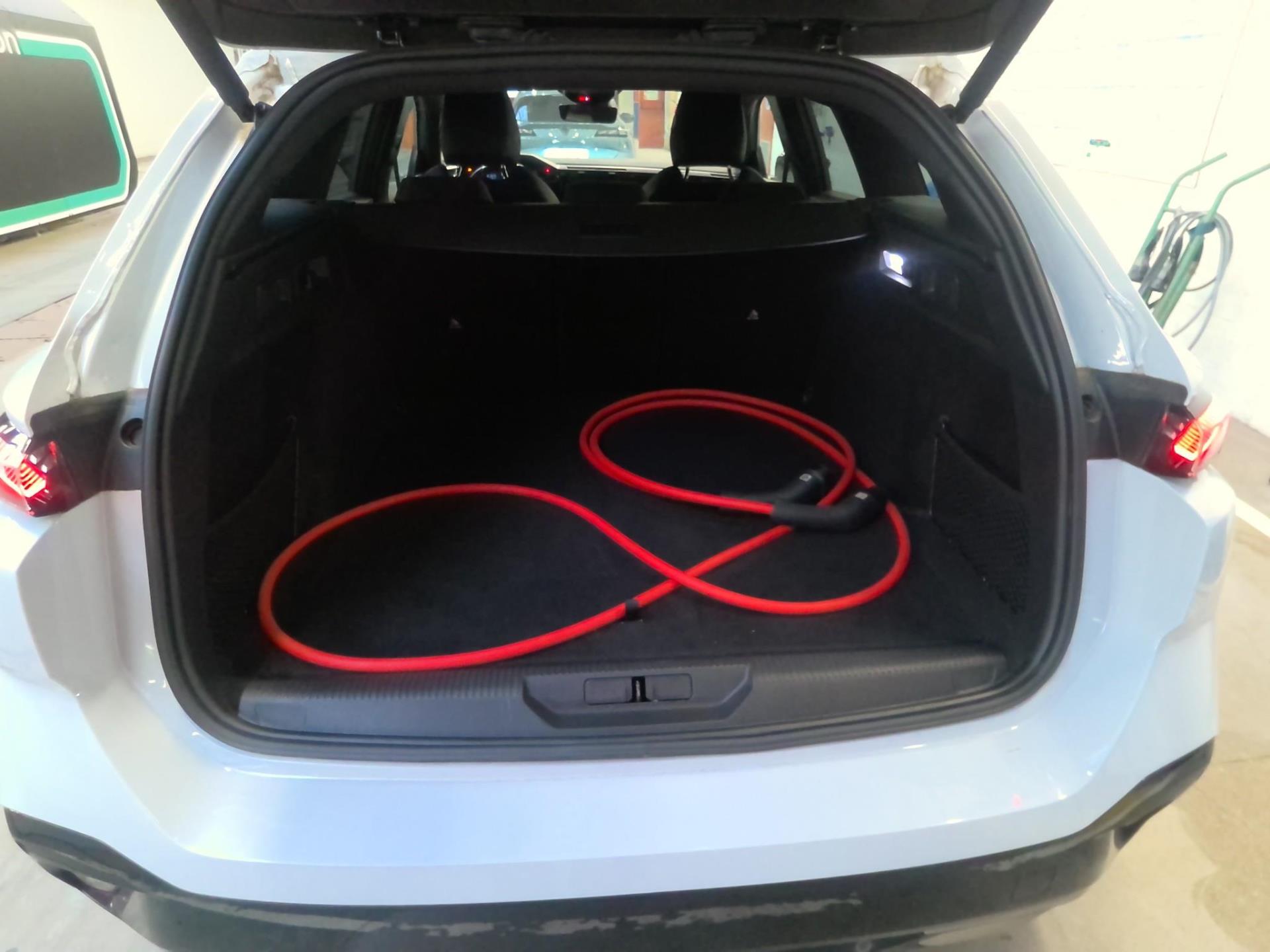 Peugeot 308 SW Electrique 54 kWh 156ch GT 2024