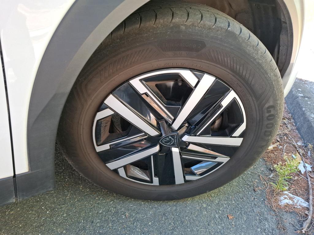Peugeot 2008 Hybrid 145 ch e-DCS6 Style 2025