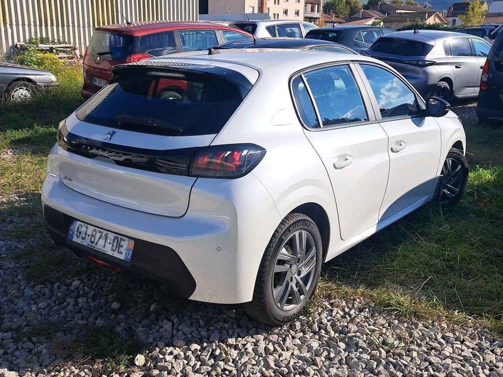Peugeot 208 BlueHDi 100 S&S BVM6 Active Pack 2022