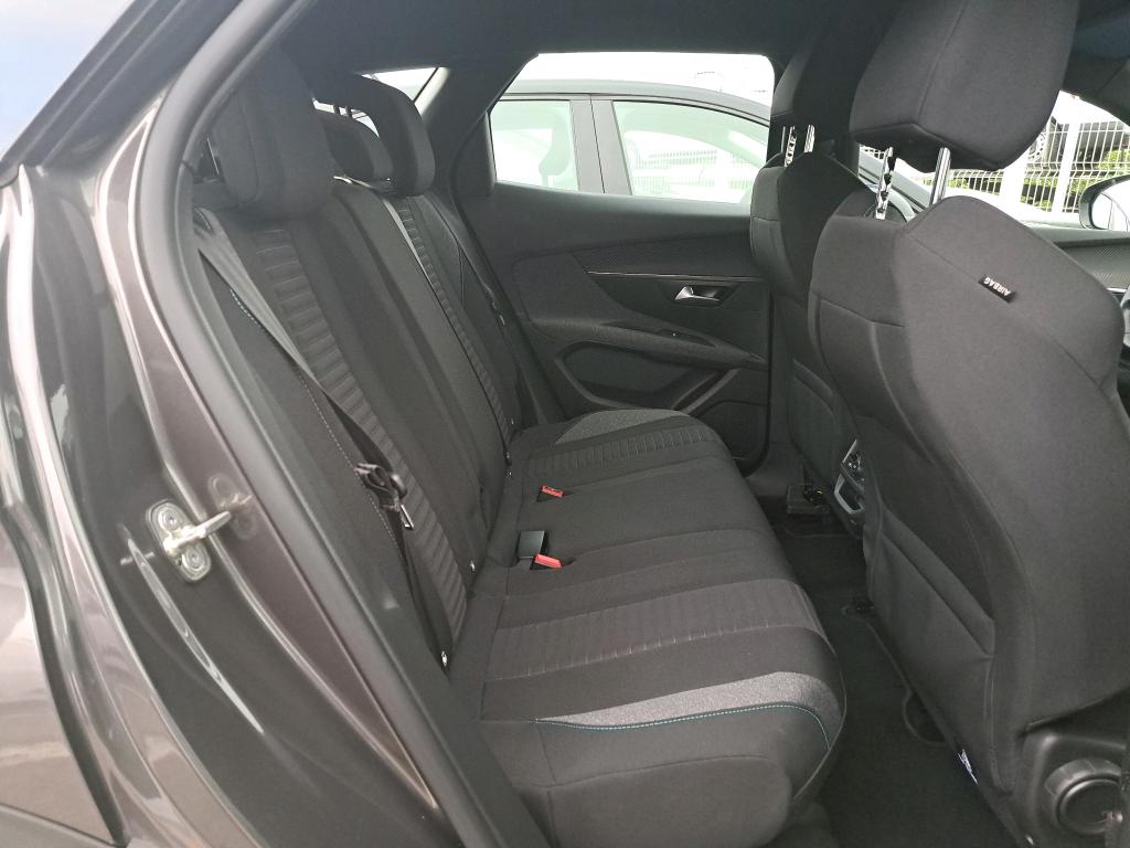 Peugeot 3008 BlueHDi 130ch S&S EAT8 Active Pack 2023
