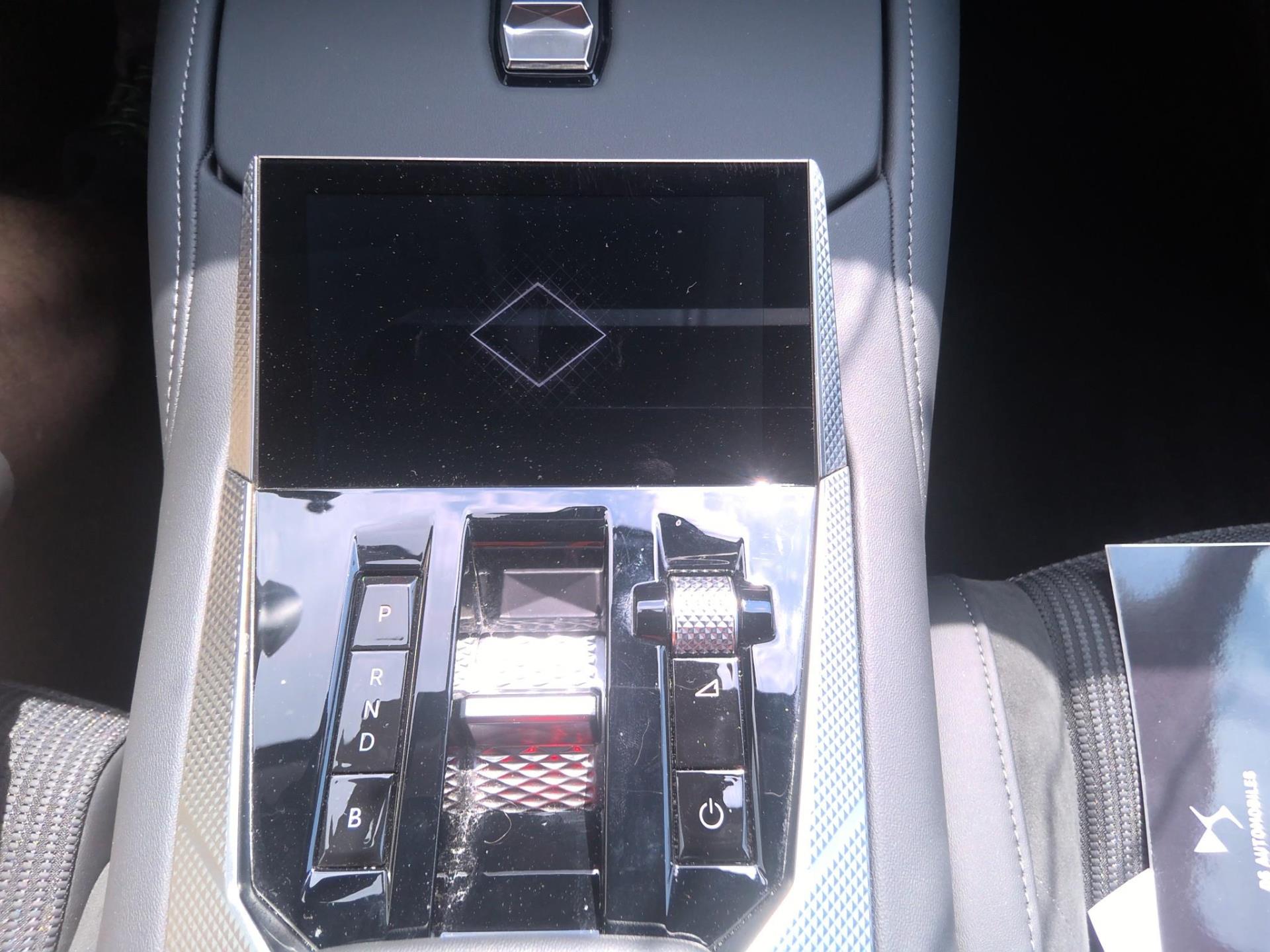 DS DS 4 Hybride Rechargeable 225 EAT8 Etoile - Alcantara 2024