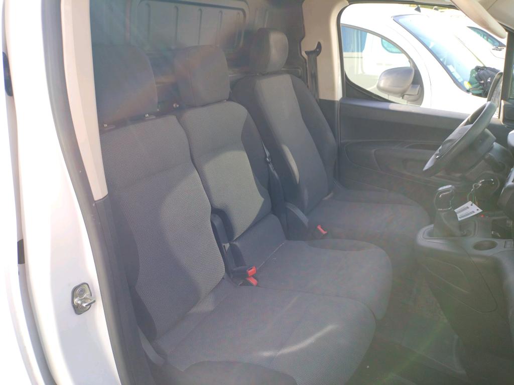Peugeot PARTNER FOURGON STANDARD 1000 KG BLUEHDI 100 S&S BVM5 ASPHALT 2020