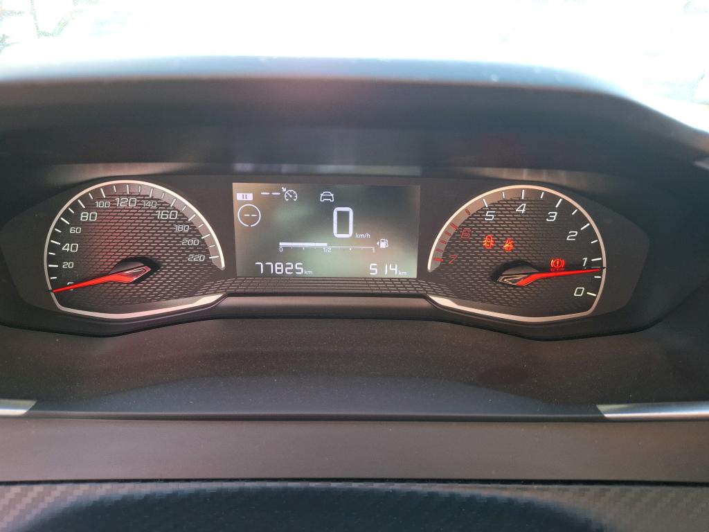 Peugeot 208 BLUEHDI 100 S&S BVM6 PREMIUM PACK 2021
