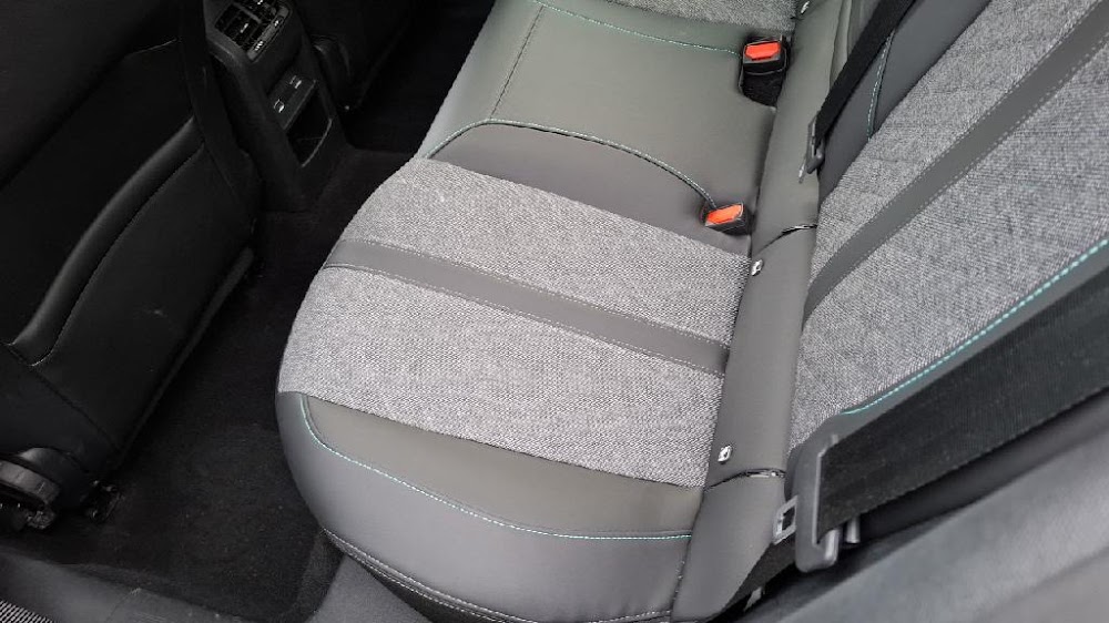Foto Peugeot 408 9