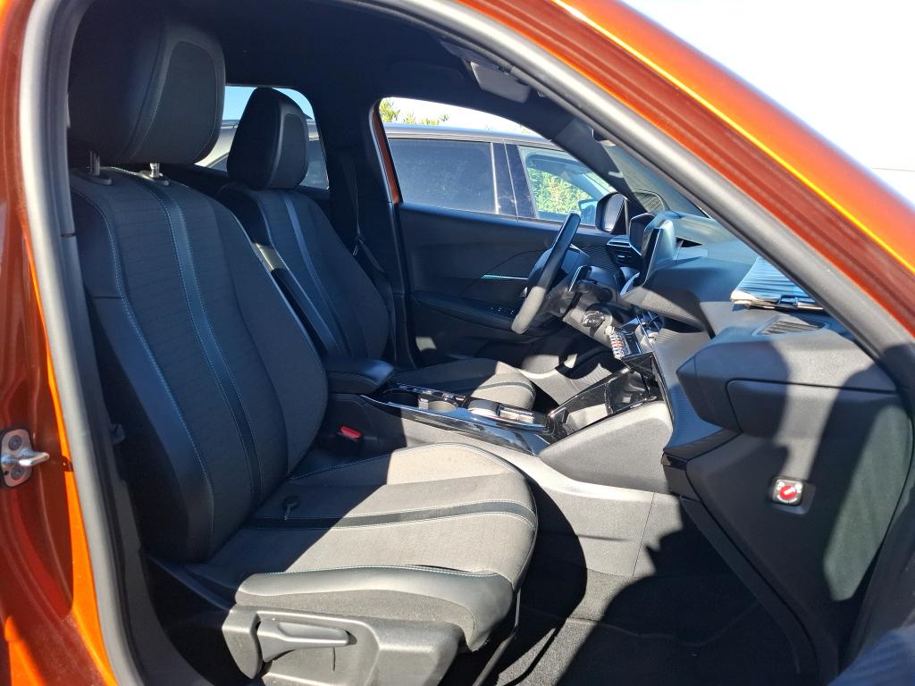Peugeot 2008 PureTech 130 S&S EAT8 Allure Pack 2022