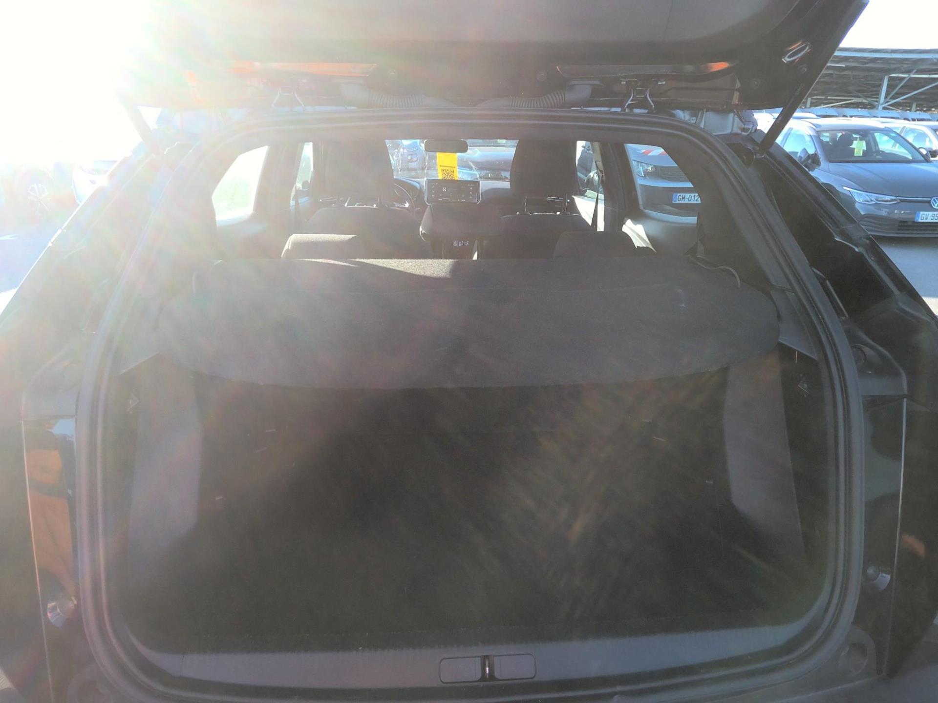 Peugeot 2008 Hybrid 145 ch e-DCS6 Style 2025