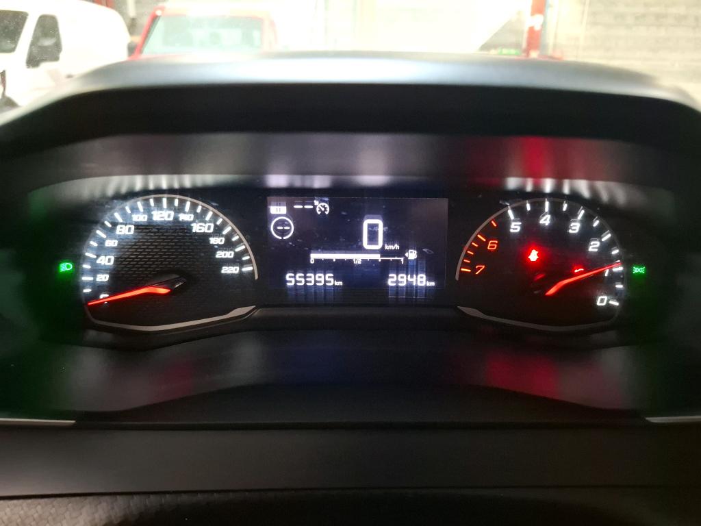 Peugeot 2008 PureTech 100 S&S BVM6 Active 2022